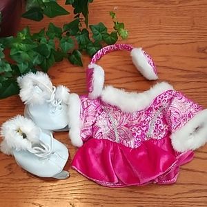 🧸 4/ $20 🧸 Build-A-Bear Winter Ice Skate Outfit